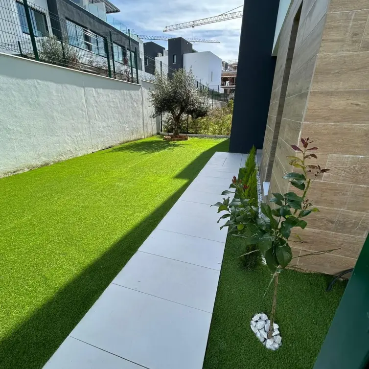Alquiler a largo plazo de casa pareada en Estepona