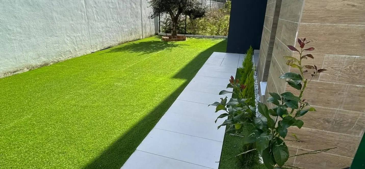 Alquiler a largo plazo de casa pareada en Estepona 3