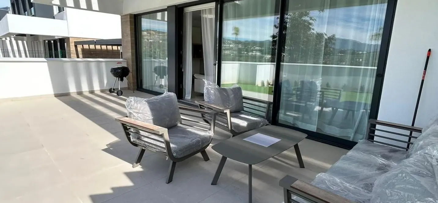 Alquiler a largo plazo de casa pareada en Estepona 4