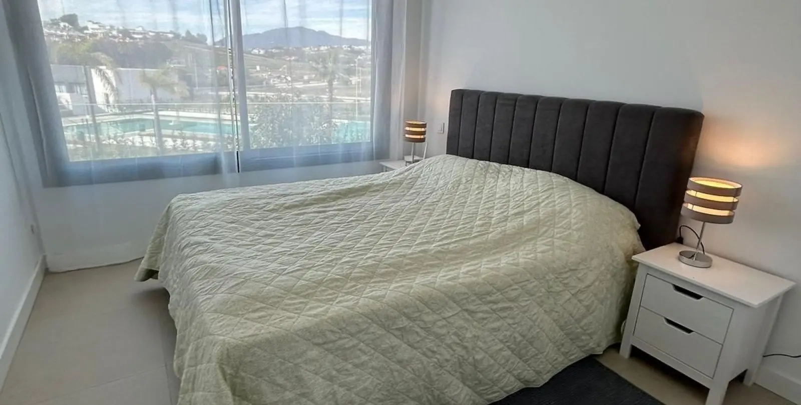 Alquiler a largo plazo de casa pareada en Estepona 16