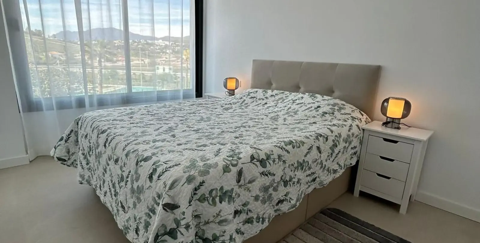 Alquiler a largo plazo de casa pareada en Estepona 25