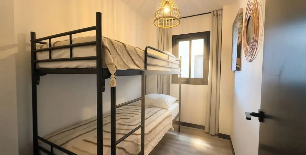 Venta de apartamento en planta media en Mijas Costa 9