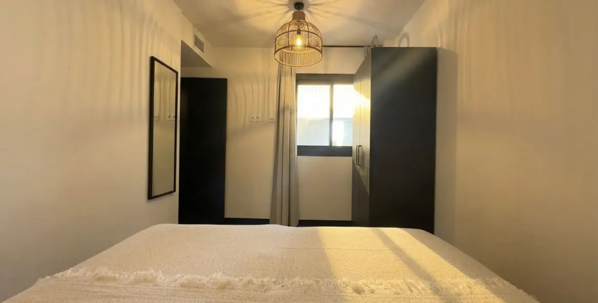 Venta de apartamento en planta media en Mijas Costa 13