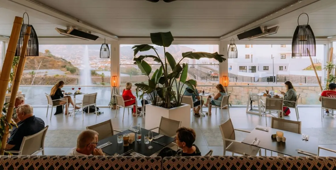 Продажа апартаментов на среднем этаже в Mijas Costa 24