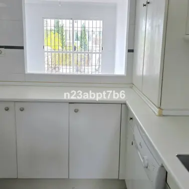 Продажа апартаментов на первом этаже в Nueva Andalucía