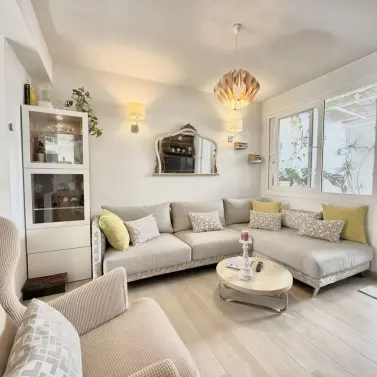 Venta de apartamento en planta media en Fuengirola