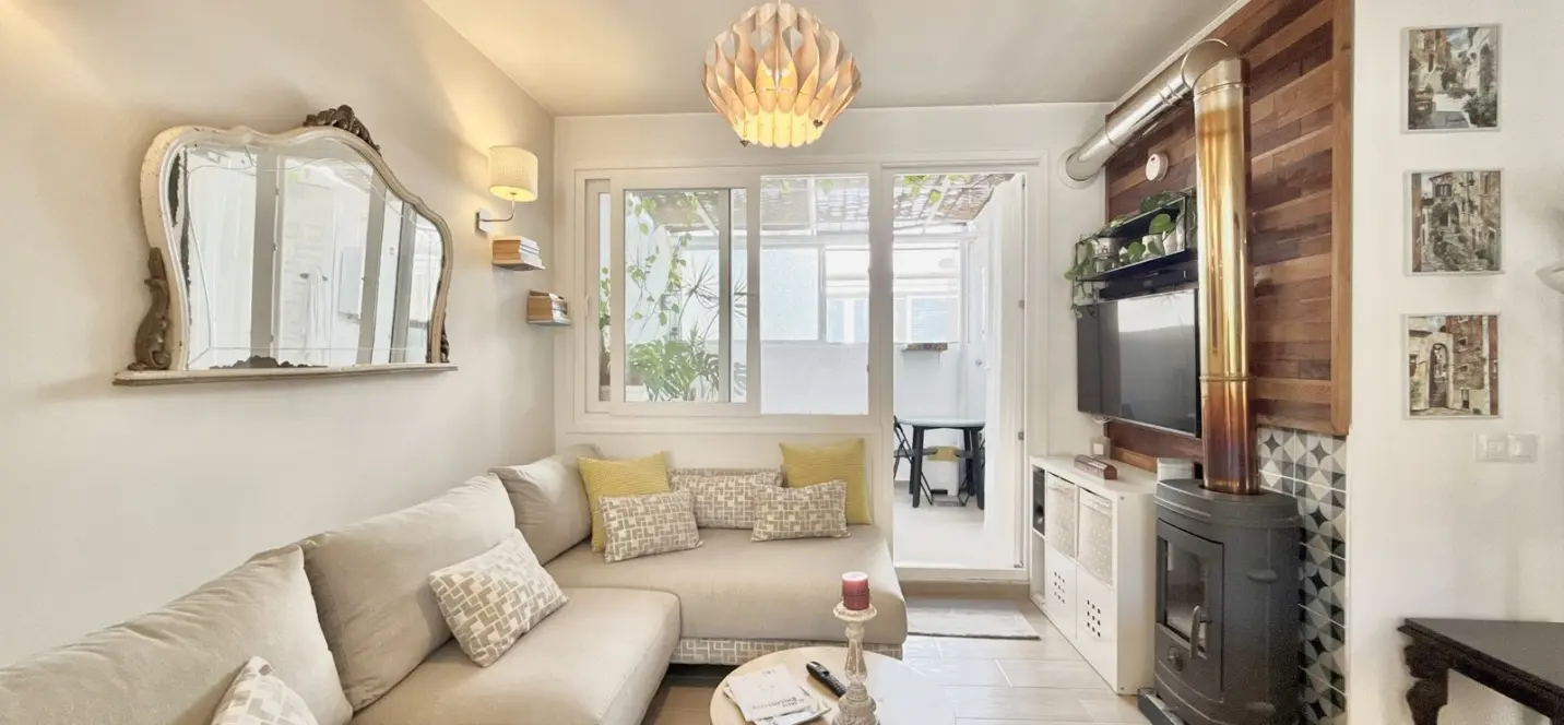 Venta de apartamento en planta media en Fuengirola 1