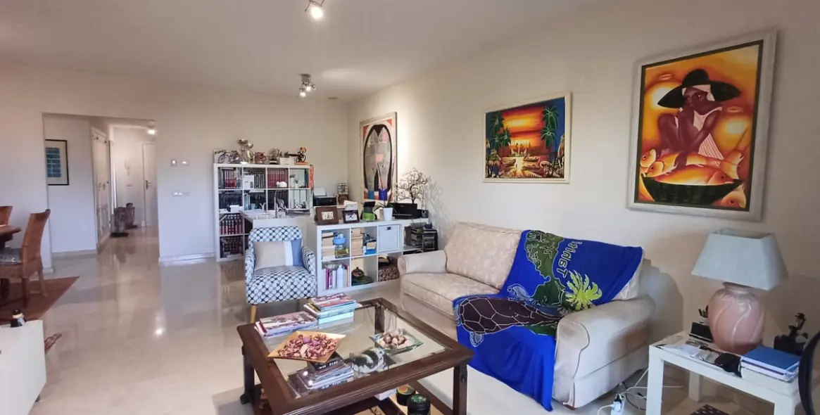 Sale of middle floor apartment in Guadalmina Alta 1