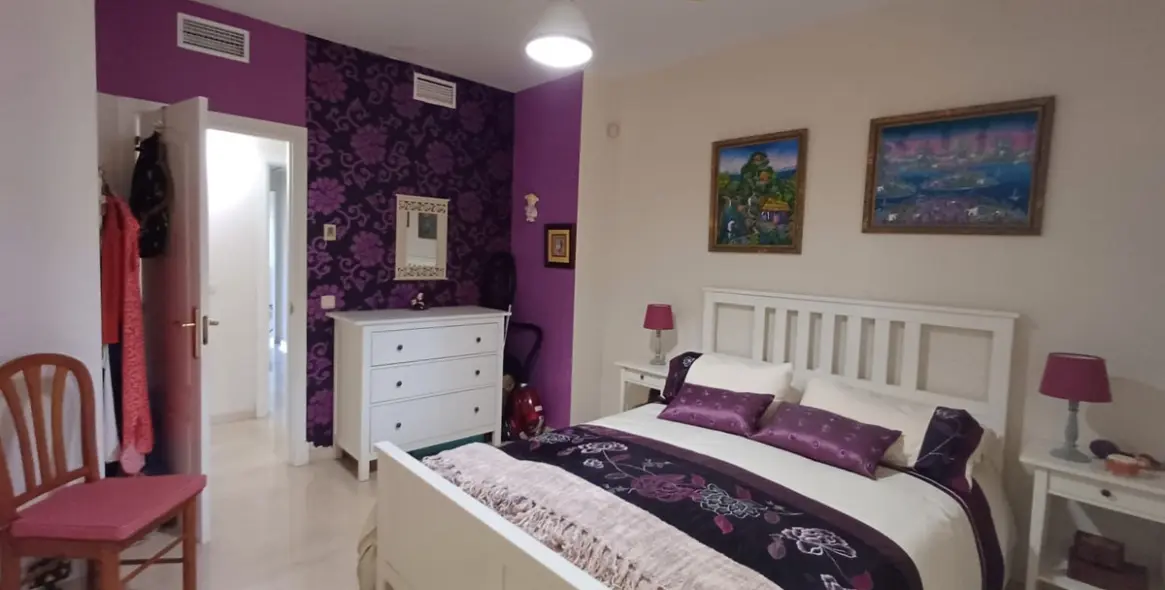 Sale of middle floor apartment in Guadalmina Alta 13