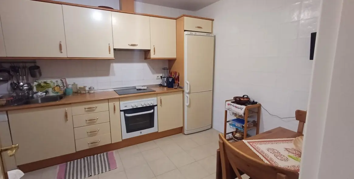 Sale of middle floor apartment in Guadalmina Alta 20