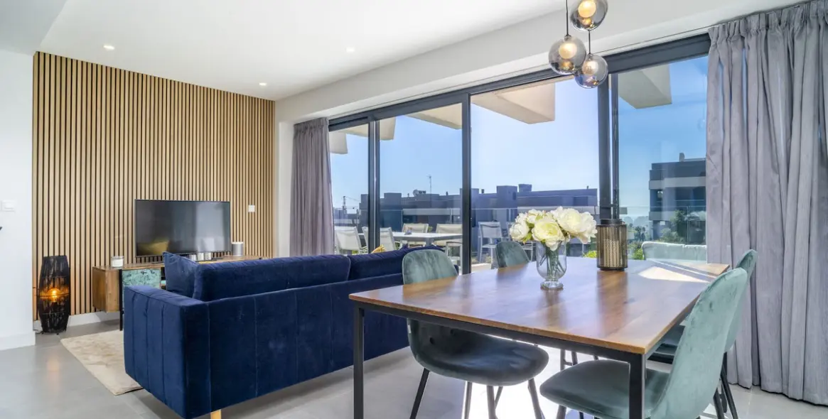 Sale of middle floor apartment in Estepona 9