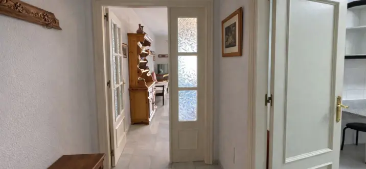 Venta de apartamento en planta media en Fuengirola 3