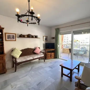 Venta de apartamento en planta media en Fuengirola