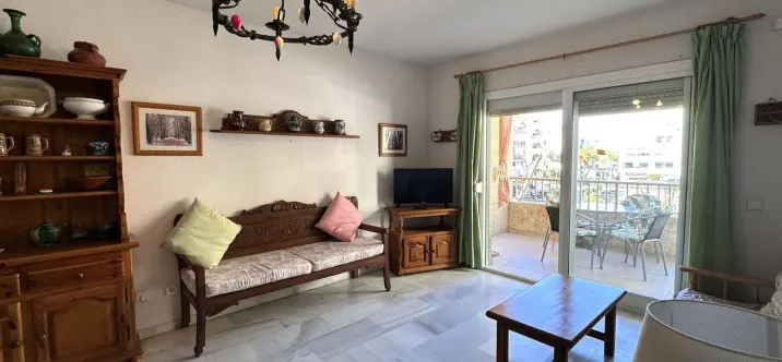 Venta de apartamento en planta media en Fuengirola 4