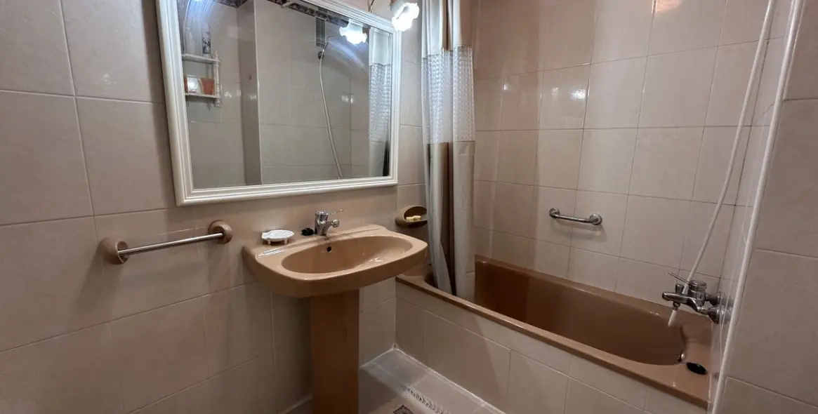 Venta de apartamento en planta media en Fuengirola 20