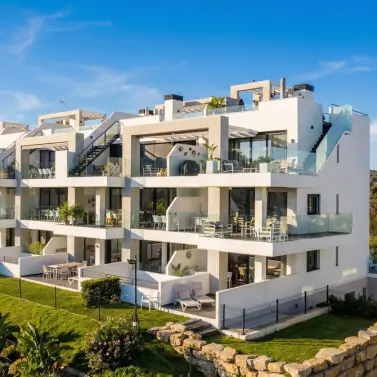 Sale of ground floor apartment in Mijas Costa