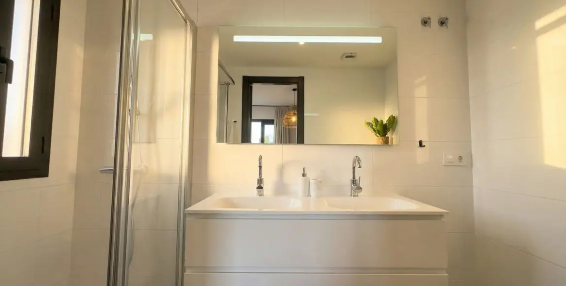 Sale of ground floor apartment in Mijas Costa 13