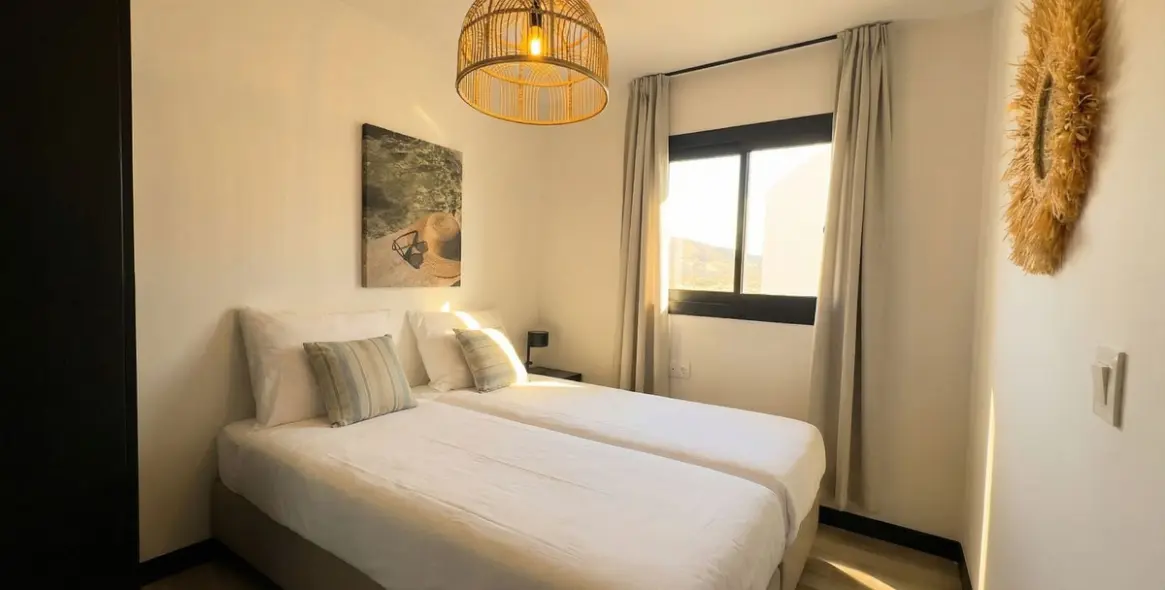 Sale of ground floor apartment in Mijas Costa 17