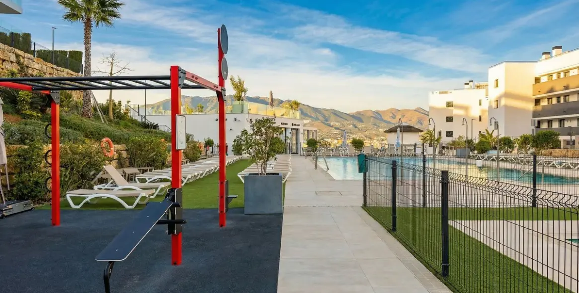 Продажа апартаментов на первом этаже в Mijas Costa 27