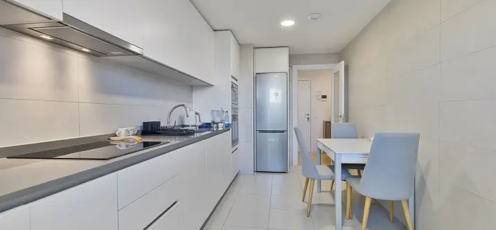 Sale of middle floor apartment in Nueva Andalucía 4