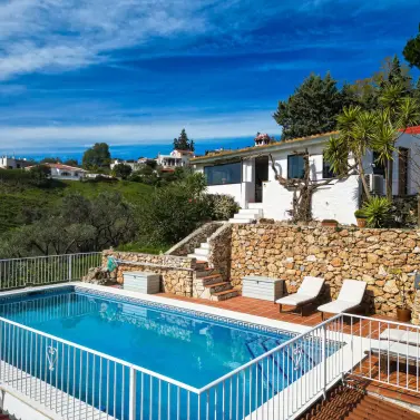 Продажа  отдельно стоящей виллы в Cómpeta