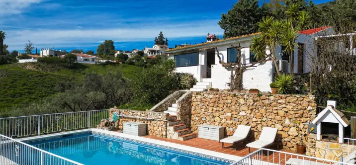 Продажа  отдельно стоящей виллы в Cómpeta 4