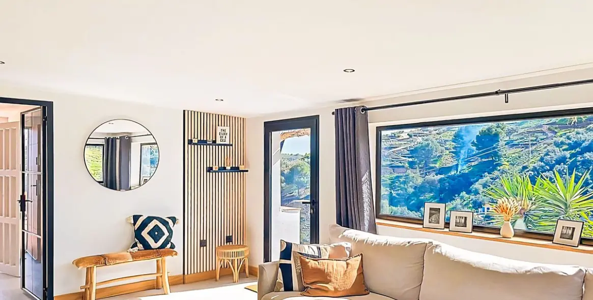 Продажа  отдельно стоящей виллы в Cómpeta 13