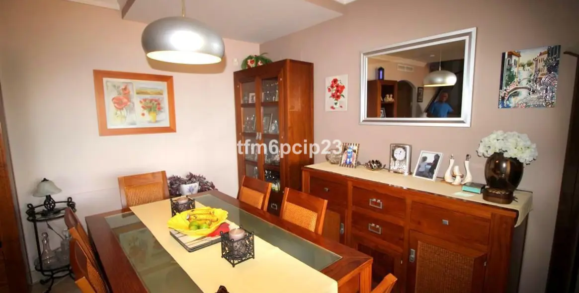 Продажа двухуровневого пентхауса в Estepona 6