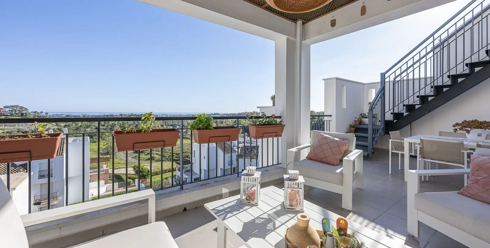 Venta de ático dúplex en Los Arqueros 3