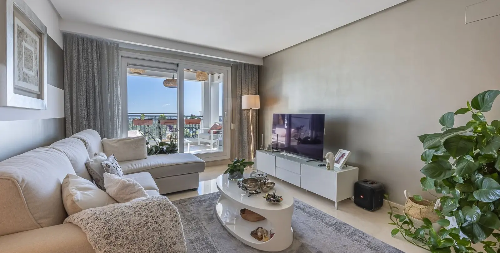 Venta de ático dúplex en Los Arqueros 13