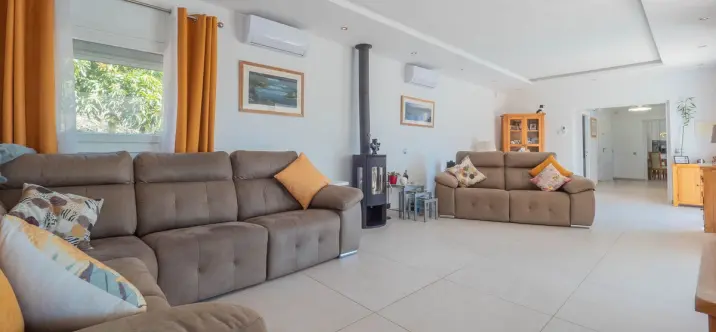 Продажа  отдельно стоящей виллы в Vélez-Málaga 3