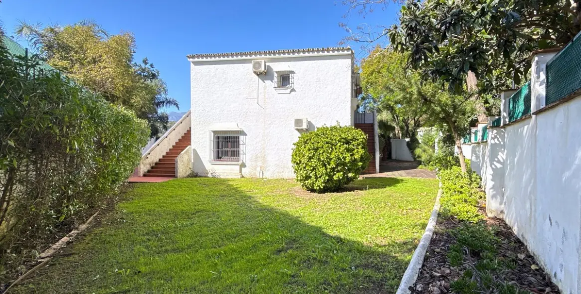 Venta de villa independiente en El Rosario 4