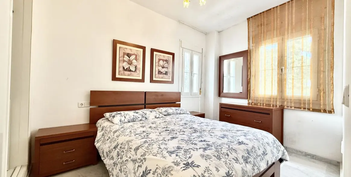 Venta de ático en The Golden Mile 5