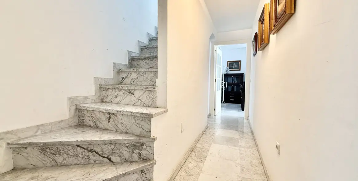 Venta de ático en The Golden Mile 12