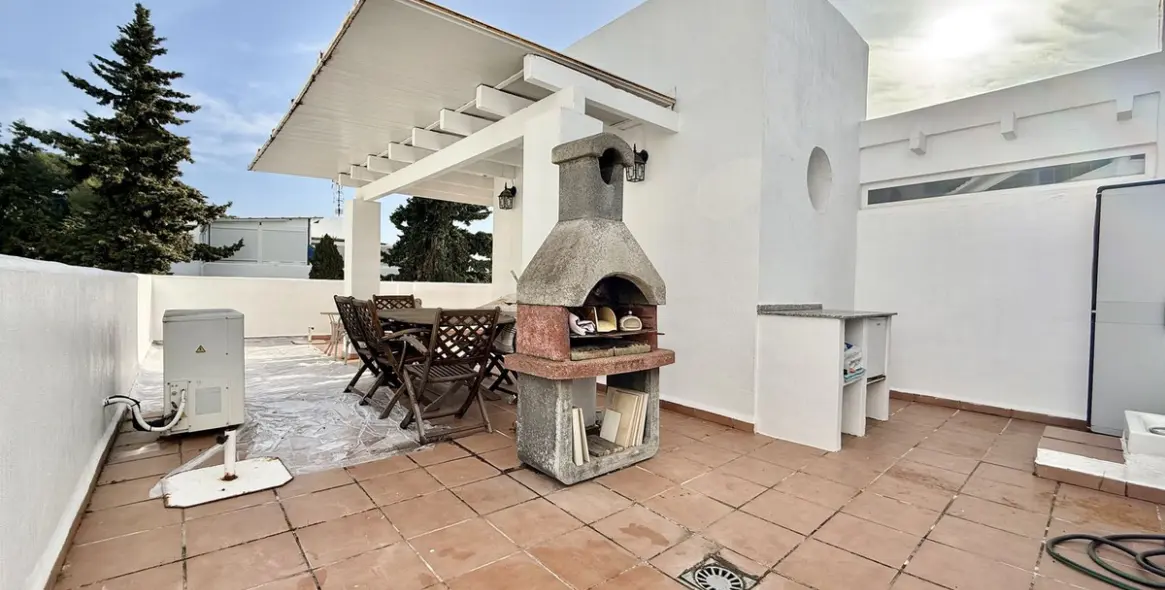 Venta de ático en The Golden Mile 13