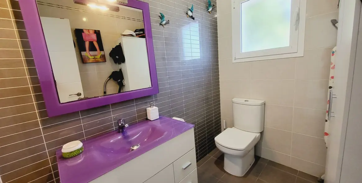 Venta de villa independiente en Riviera del Sol 3