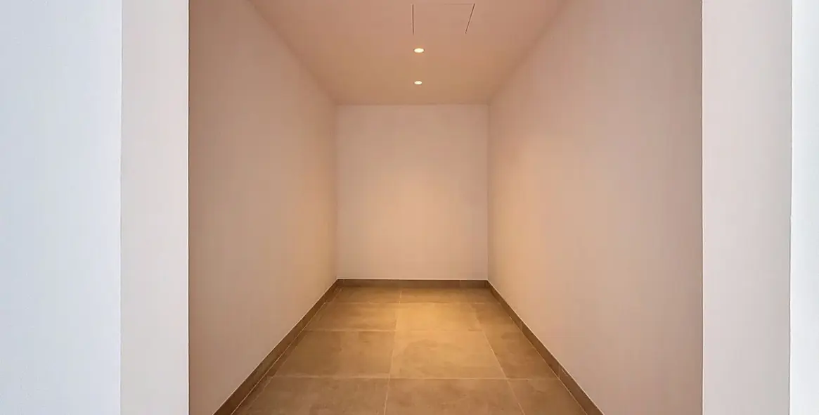 Sale of detached villa in Nagüeles 69