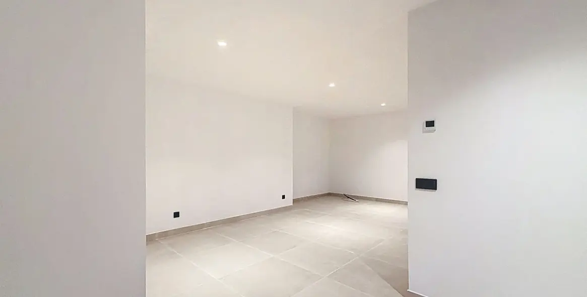 Sale of detached villa in Nagüeles 74