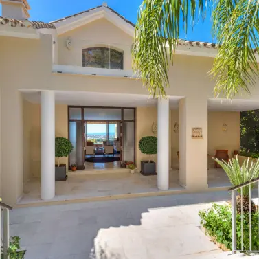 Venta de villa independiente en La Quinta