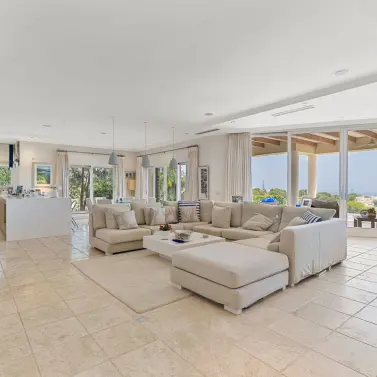 Venta de villa independiente en La Quinta