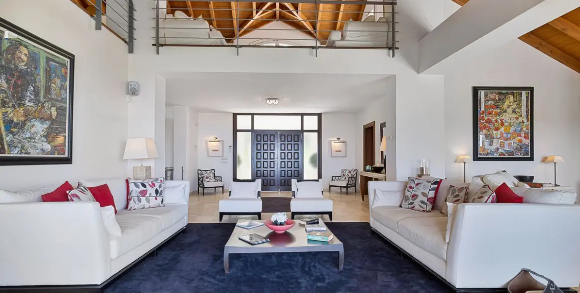 Venta de villa independiente en La Quinta 12