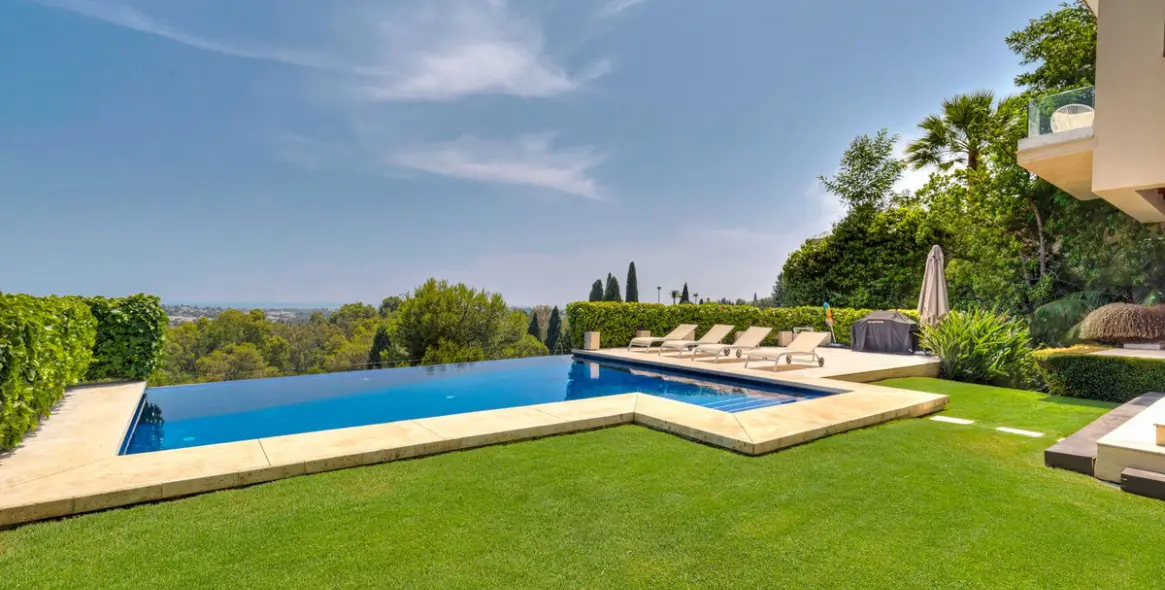 Venta de villa independiente en La Quinta 31