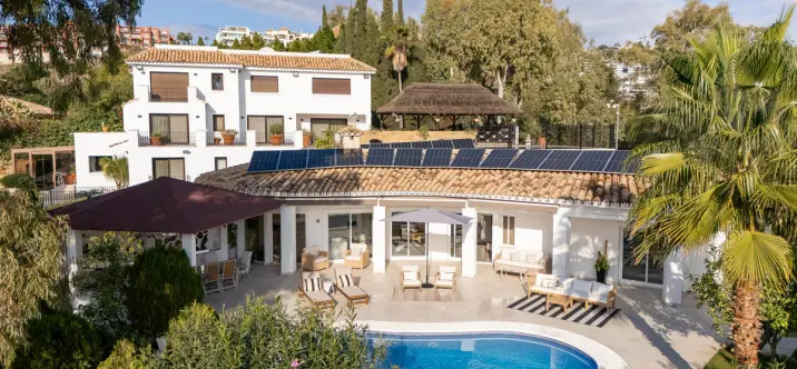 Venta de villa independiente en Benahavís 0