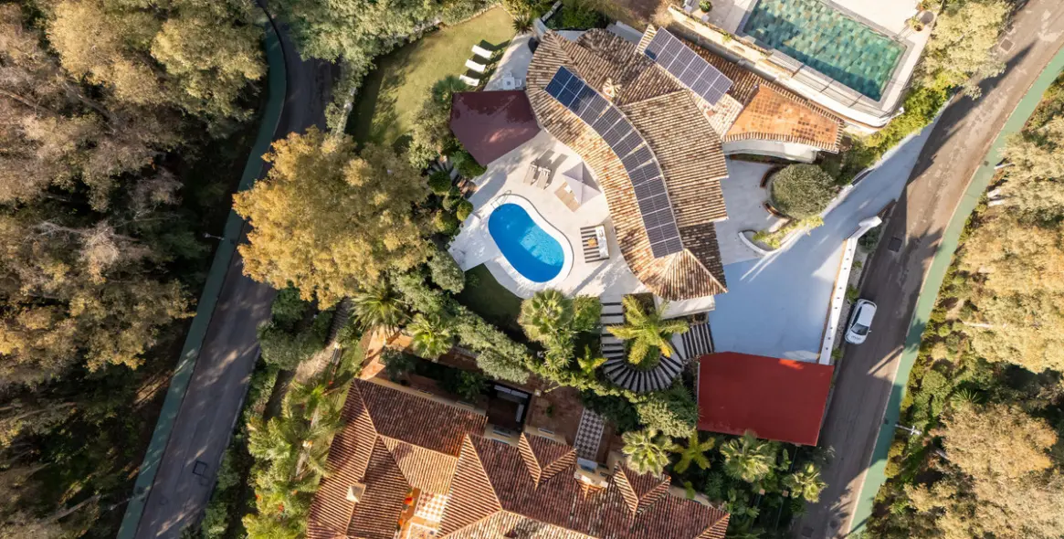 Venta de villa independiente en Benahavís 2