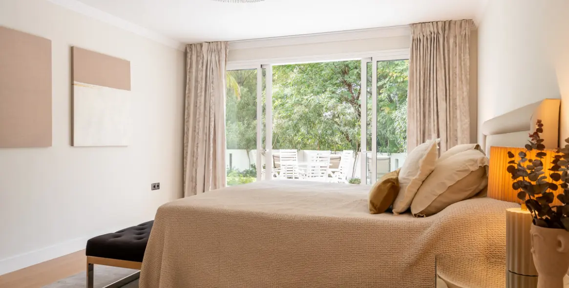 Sale of detached villa in Benahavís 33