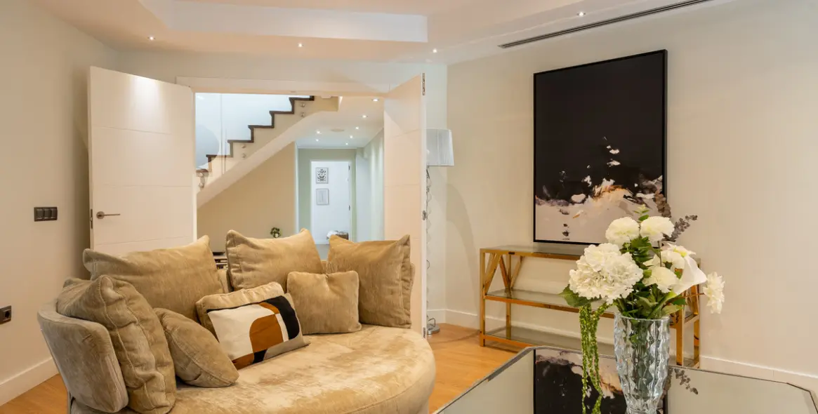 Sale of detached villa in Benahavís 37