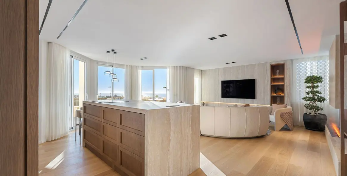 Venta de ático dúplex en The Golden Mile 3