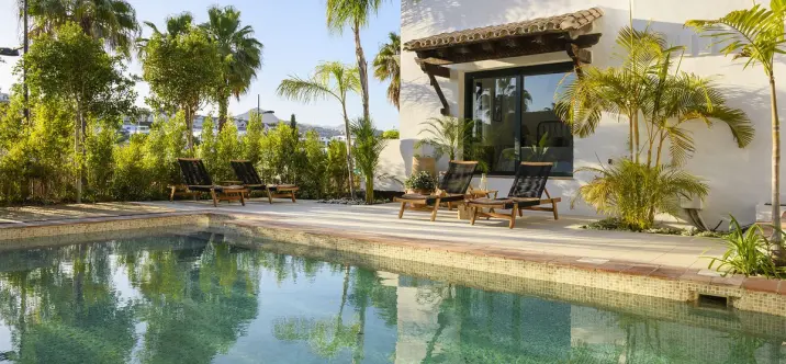 Venta de villa independiente en El Paraiso 1