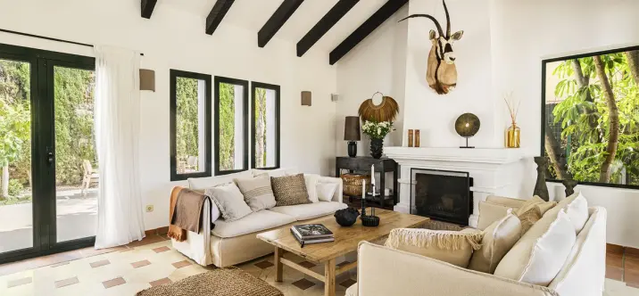 Venta de villa independiente en El Paraiso 4