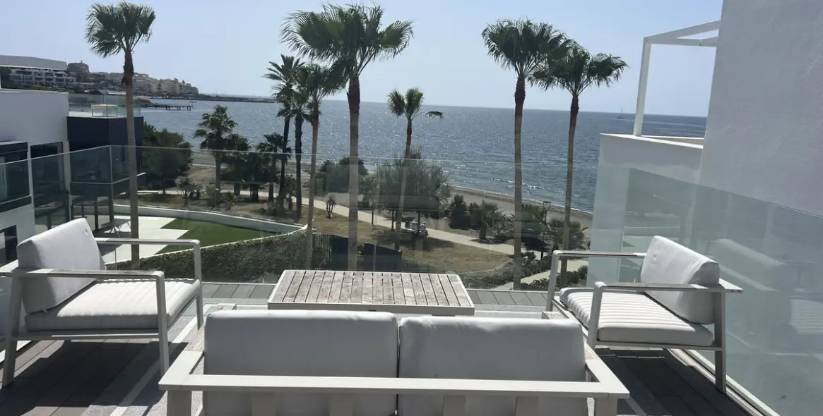 Long-term rent of townhouse in Estepona 7